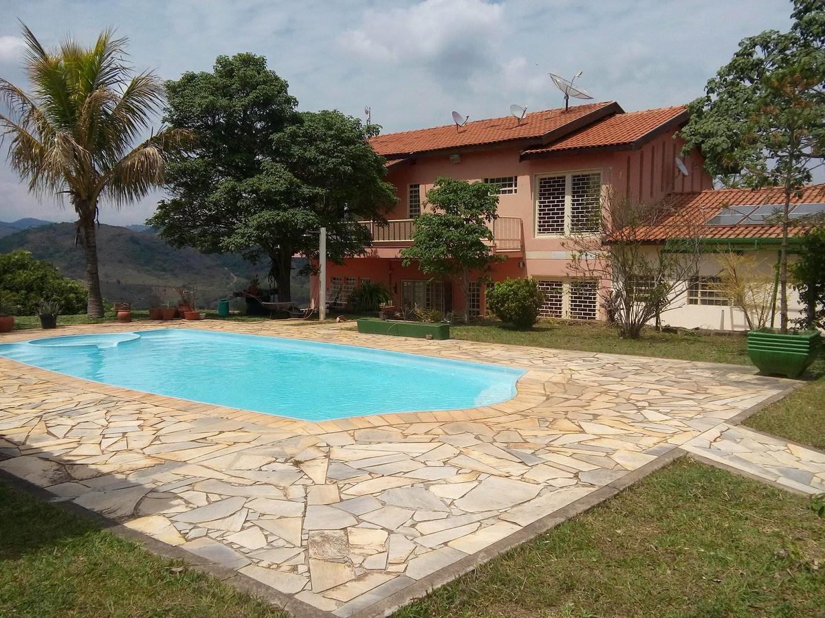 Sitio Girassol Hostel Caconde Exterior photo